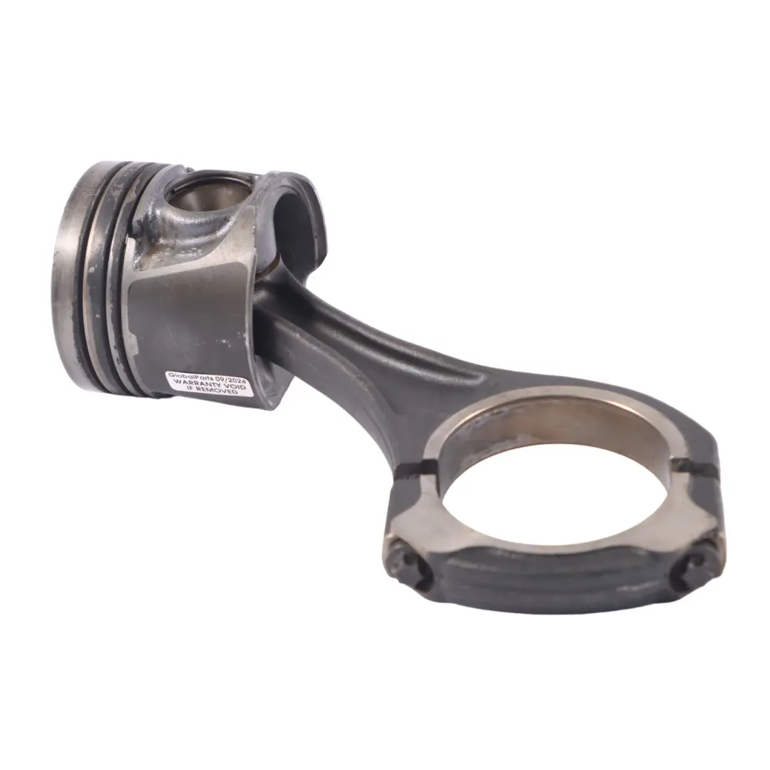 Piston de bielle de moteur Diesel OM642 pour Mercedes W204 W221 à propos du numéro de pièce A6420305220 Mercedes W204 W221 Piston de bielle de moteur Diesel OM642 - SKU A6420305220 - Numéro de pièce A6420305220