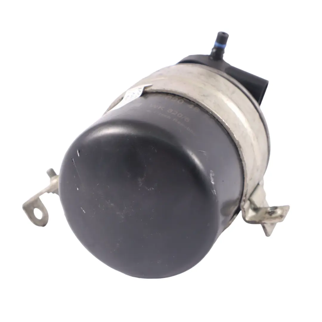 Filtro carburante alloggiamento montaggio ritegno per Mercedes W906 con numero di parte A6420904852 Mercedes W906 Filtro carburante alloggiamento montaggio ritegno - SKU A6420904852 - Numero di parte A6420904852