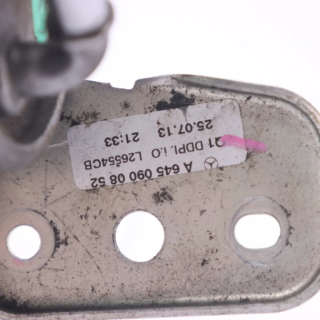 Carcasa filtro combustible Soporte retención montaje para Mercedes W906 con número de pieza A6420904852 Mercedes W906 Carcasa filtro combustible Soporte retención montaje - SKU A6420904852 - Número de pieza A6420904852