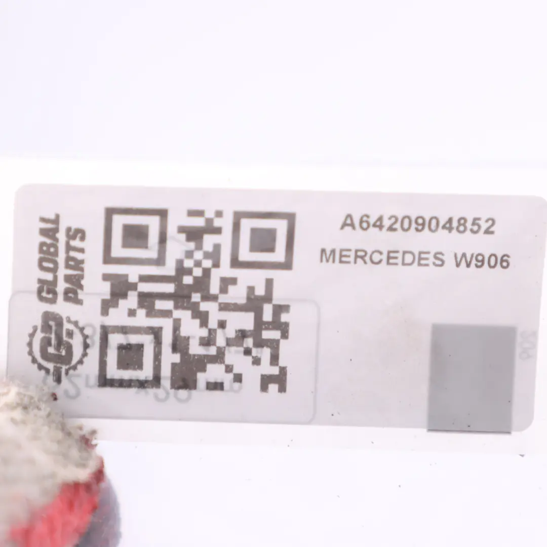 Carcasa filtro combustible Soporte retención montaje para Mercedes W906 con número de pieza A6420904852 Mercedes W906 Carcasa filtro combustible Soporte retención montaje - SKU A6420904852 - Número de pieza A6420904852