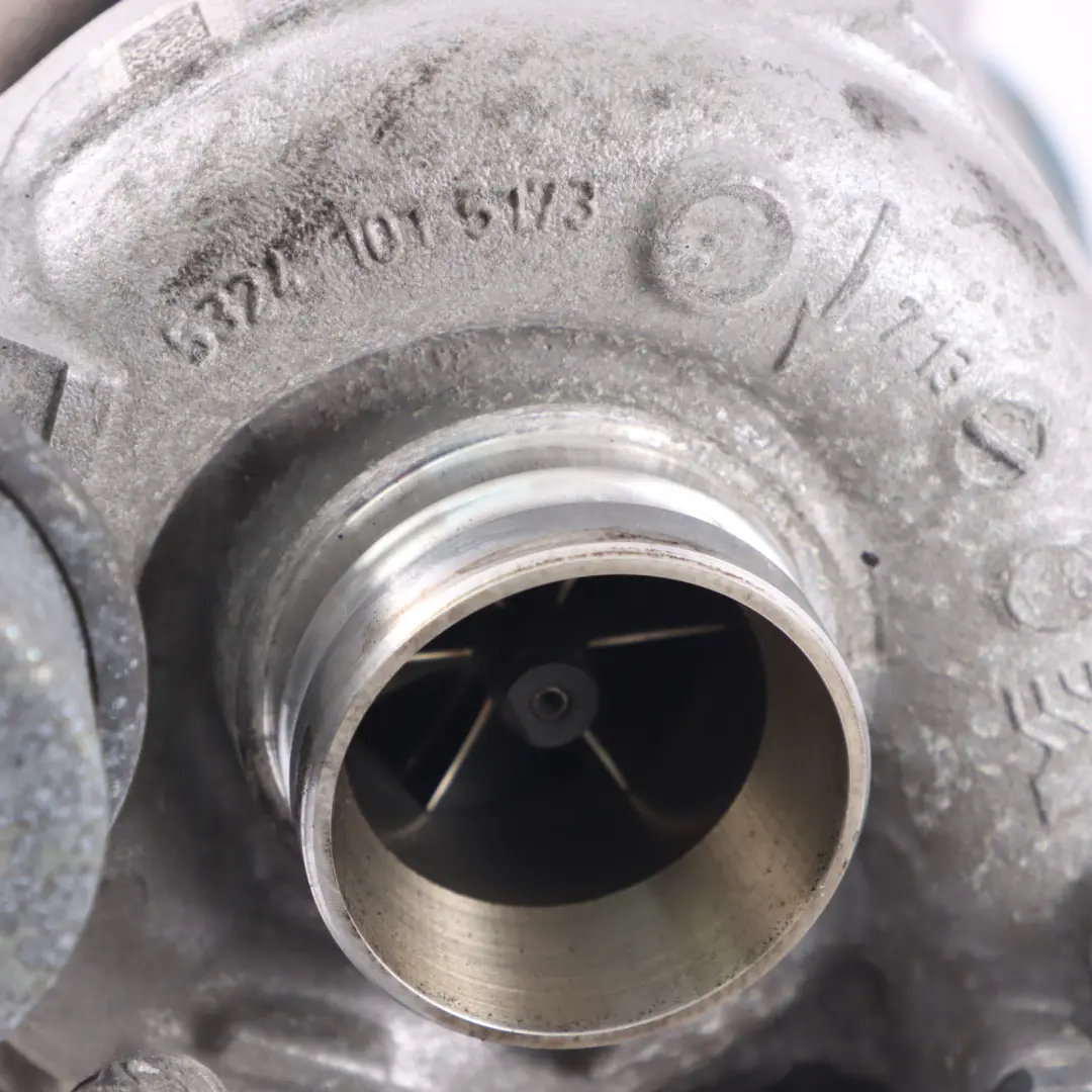 Mercedes W447 Dieselmotor OM651 Turbolader - SKU A6510901686 - Teilenummer A6510901686