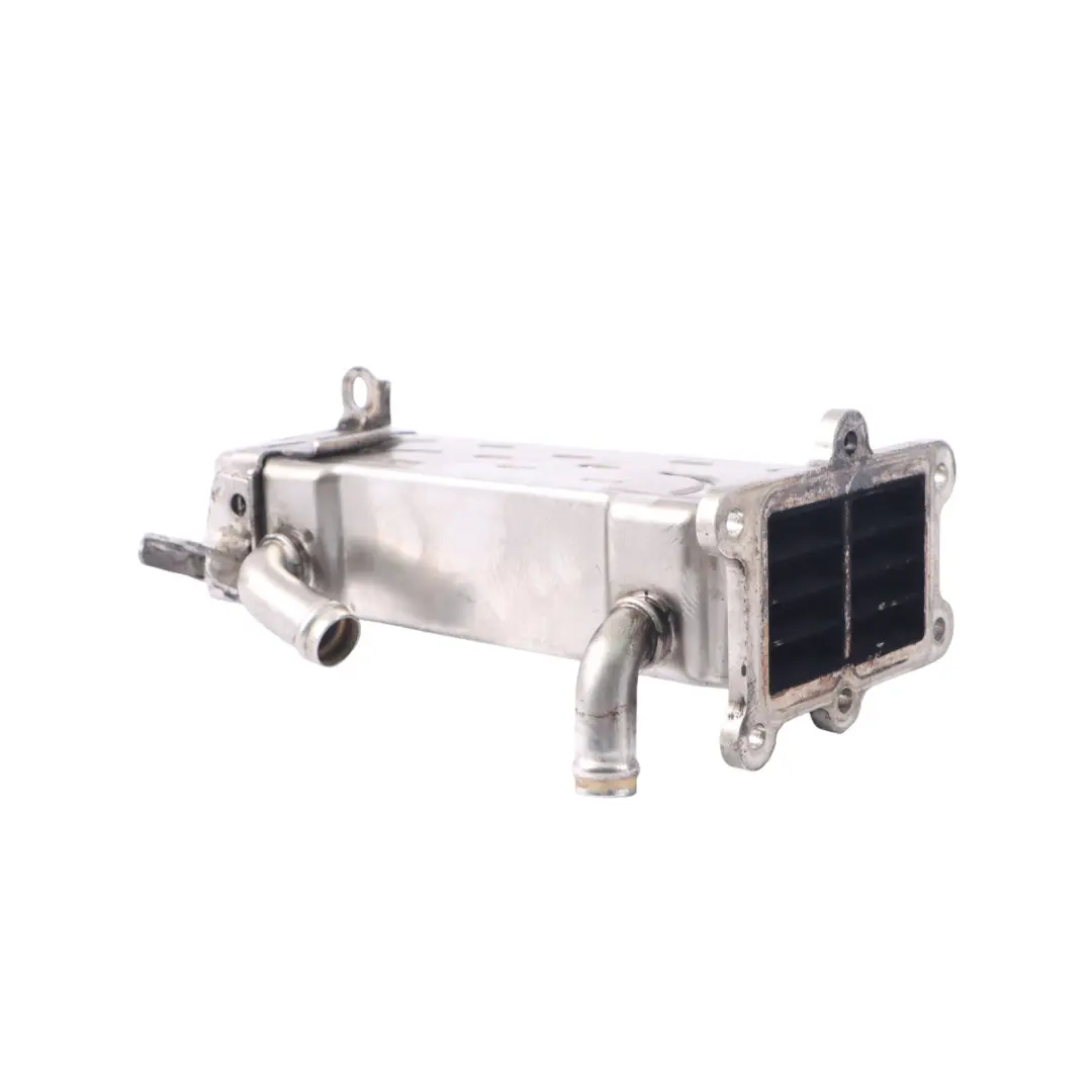 Radiador EGR Mercedes W204 W212 W221 W906 Válvula Refrigerador para con número de pieza A6511400075 Radiador EGR Mercedes W204 W212 W221 W906 Válvula Refrigerador - SKU A6511400075 - Número de pieza A6511400075