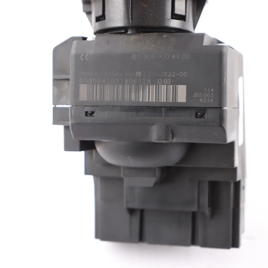 OM651.955 129HP Diesel Engine ECU Kit Key Lock to Mercedes W906 313 CDI with Part number A6519000700 Mercedes W906 313 CDI OM651.955 129HP Diesel Engine ECU Kit Key Lock - SKU A6519000700-5 - Part number A6519000700