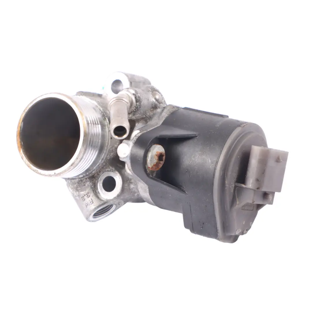 OM654.920 Diesel EGR Refroidisseur d'échappement pour Mercedes W205 W447 à propos du numéro de pièce A6541405700 Mercedes W205 W447 OM654.920 Diesel EGR Refroidisseur d'échappement - SKU A6541405700-1 - Numéro de pièce A6541405700