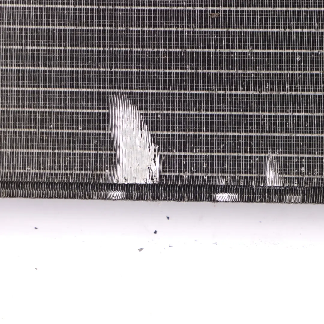 Chłodnica Wody do Mercedes Sprinter W906 o numerze A9065000202 Mercedes Sprinter W906 Chłodnica Wody - SKU A9065000202 - Numer Części A9065000202