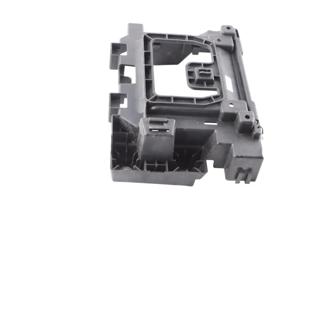 ECU Halterung Diesel OM651 Motorsteuergerät Halterung für Mercedes W906 mit Teilenummer A9065459840 Mercedes W906 ECU Halterung Diesel OM651 Motorsteuergerät Halterung - SKU A9065459840 - Teilenummer A9065459840