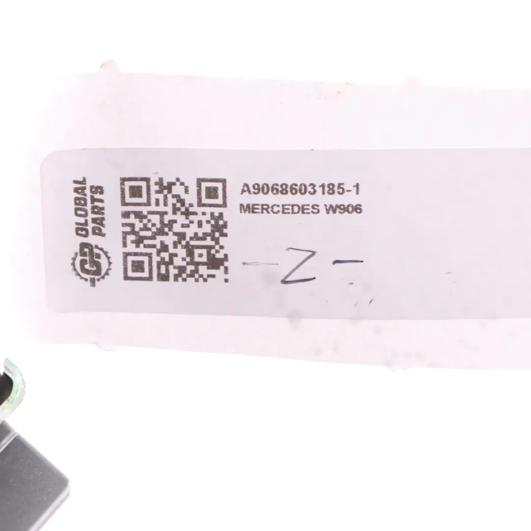Front Centre Safety Seat Belt Black to Mercedes Sprinter W906 with Part number A9068603185 Mercedes Sprinter W906 Front Centre Safety Seat Belt Black - SKU A9068603185-1 - Part number A9068603185