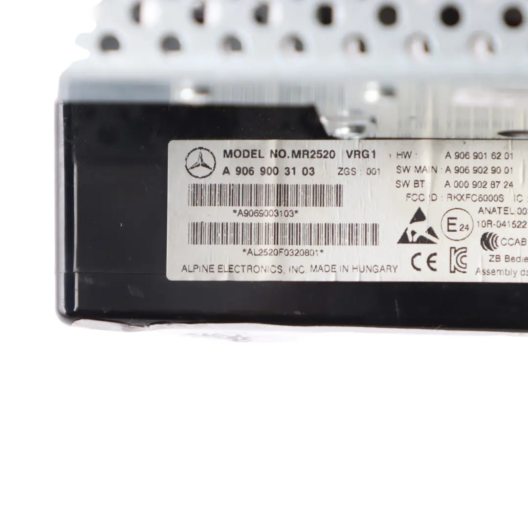 Multimedia Radio Stereo Sat Nav Bluethooth Head Unit to Mercedes W906 with Part number A9069003103 Mercedes W906 Multimedia Radio Stereo Sat Nav Bluethooth Head Unit - SKU A9069003103 - Part number A9069003103