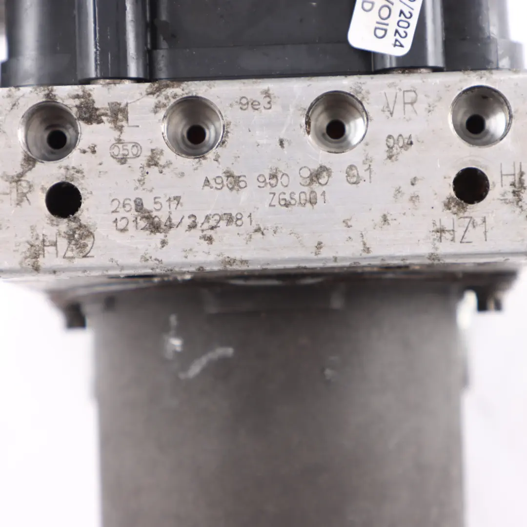 ABS Pump Hydraulic Brake Pump Control Module to Mercedes W906 with Part number A9069009001 Mercedes W906 ABS Pump Hydraulic Brake Pump Control Module - SKU A9069009001 - Part number A9069009001