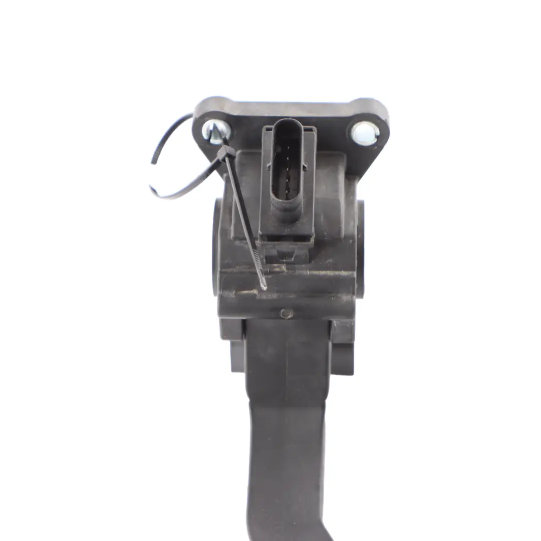 Throttle Pedal Accelerator Gas Pedal to Mercedes W447 with Part number A9073010100 Mercedes W447 Throttle Pedal Accelerator Gas Pedal - SKU A9073010100 - Part number A9073010100