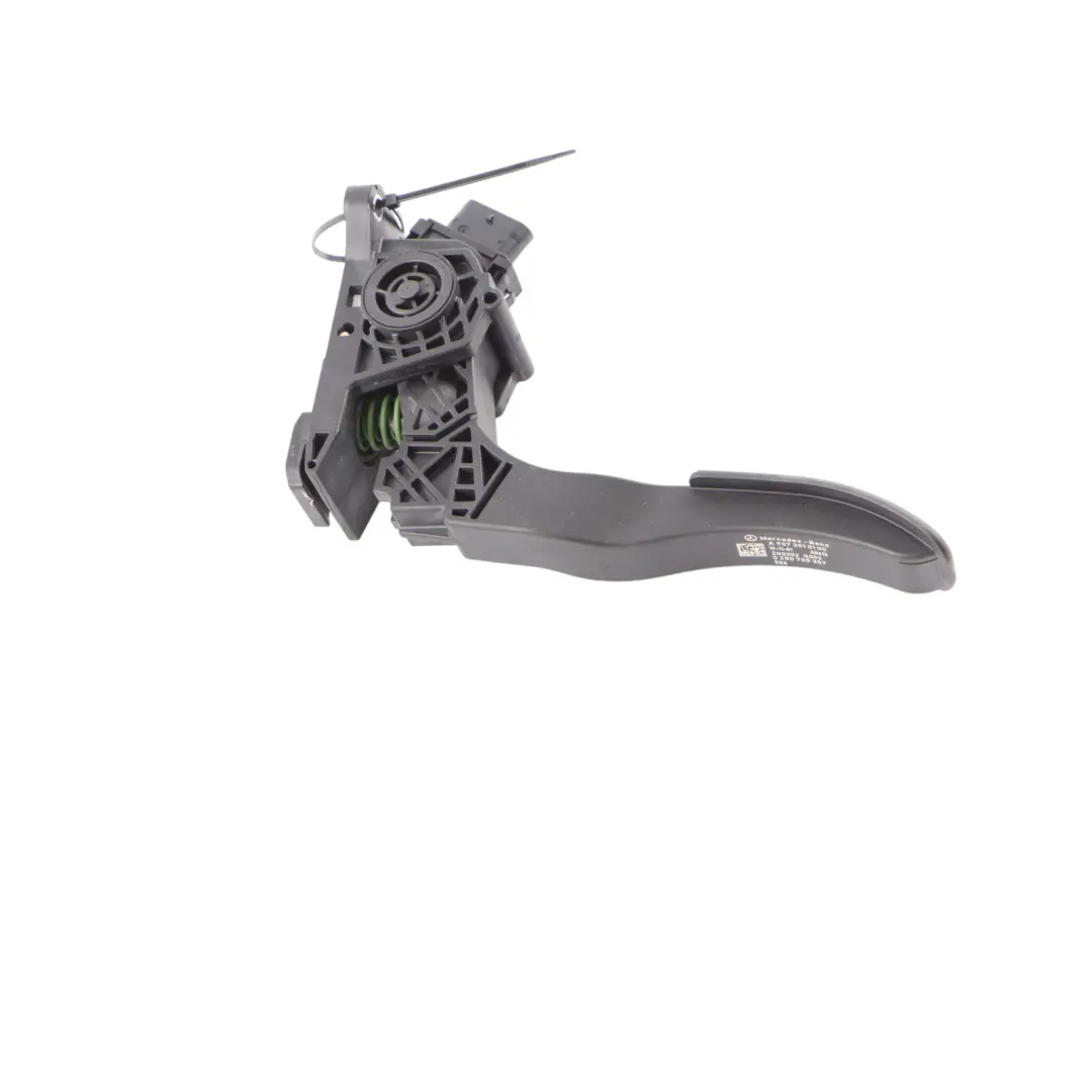 Throttle Pedal Accelerator Gas Pedal to Mercedes W447 with Part number A9073010100 Mercedes W447 Throttle Pedal Accelerator Gas Pedal - SKU A9073010100 - Part number A9073010100