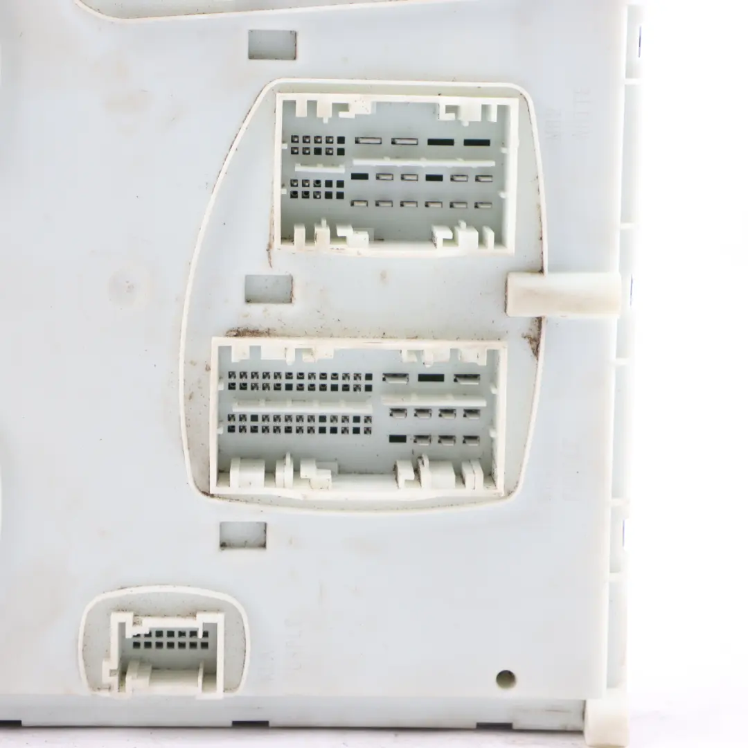 W907 Body Control Module Control Unit BCM V2 ECU to Mercedes Sprinter with Part number A9079005405 Mercedes Sprinter W907 Body Control Module Control Unit BCM V2 ECU - SKU A9079005405 - Part number A9079005405