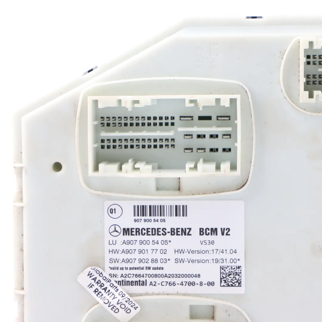 W907 Body Control Module Control Unit BCM V2 ECU to Mercedes Sprinter with Part number A9079005405 Mercedes Sprinter W907 Body Control Module Control Unit BCM V2 ECU - SKU A9079005405 - Part number A9079005405