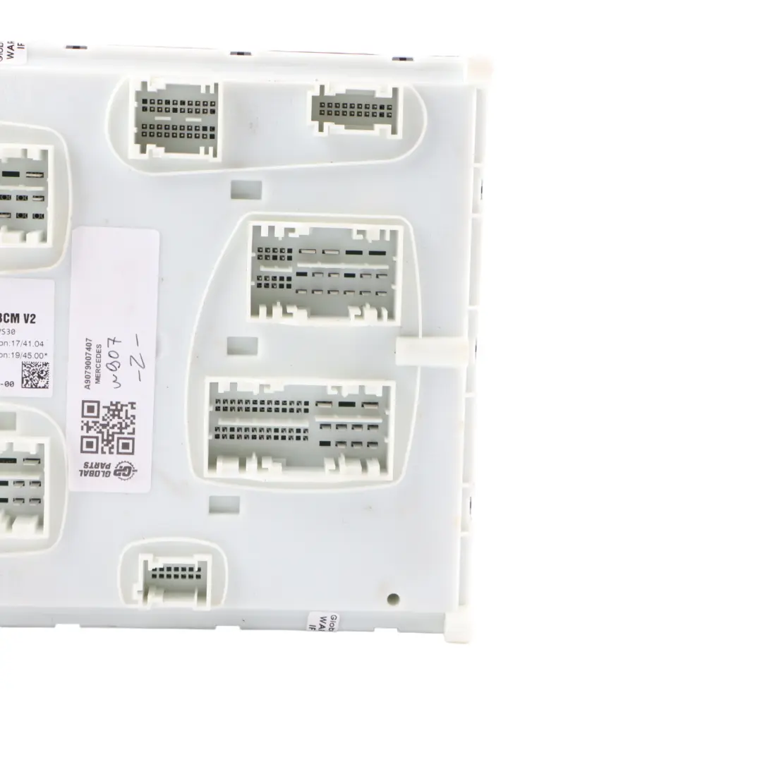 W907 W910 Body Control Module ECU to Mercedes Sprinter with Part number A9079007407 Mercedes Sprinter W907 W910 Body Control Module ECU - SKU A9079007407 - Part number A9079007407