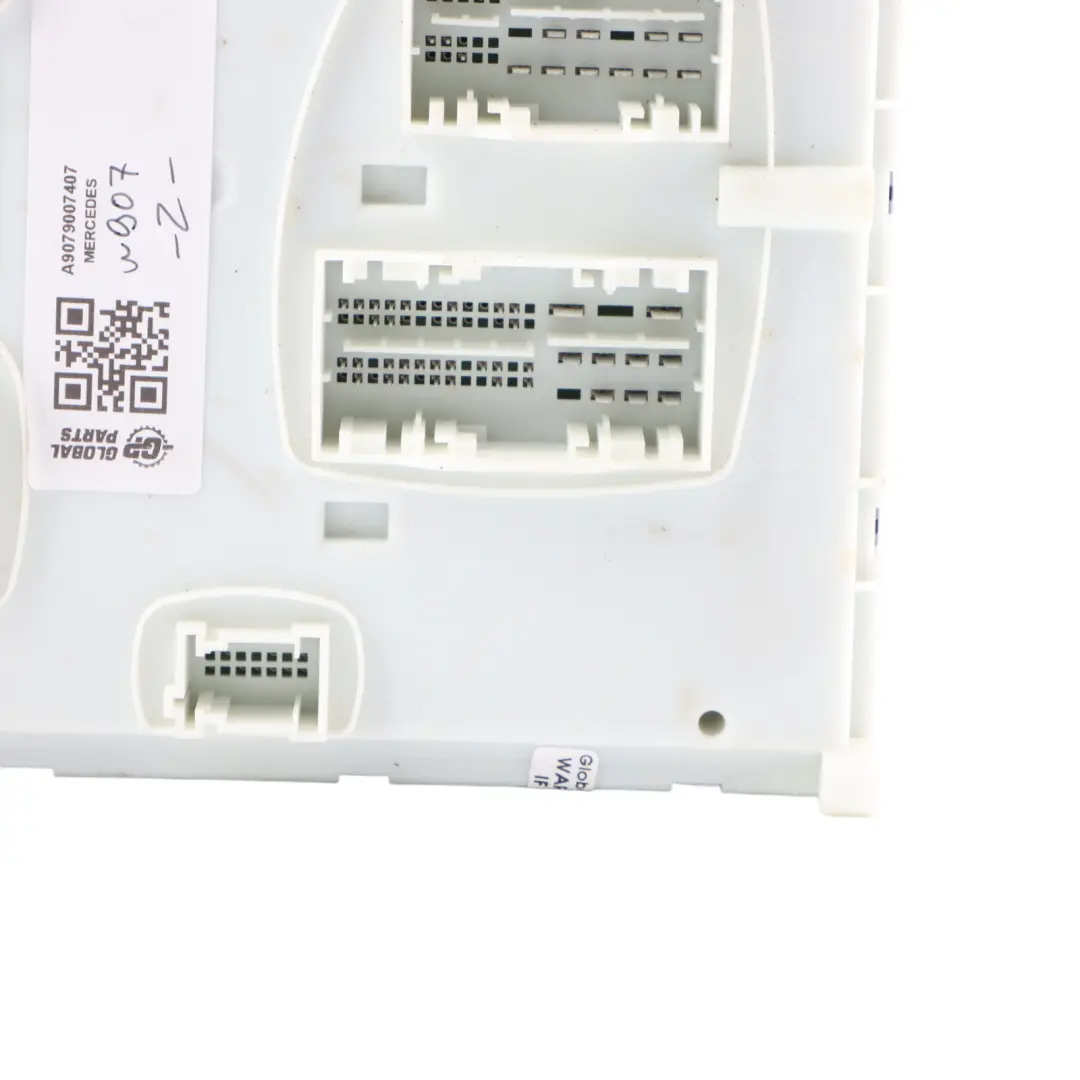 W907 W910 Body Control Module ECU to Mercedes Sprinter with Part number A9079007407 Mercedes Sprinter W907 W910 Body Control Module ECU - SKU A9079007407 - Part number A9079007407