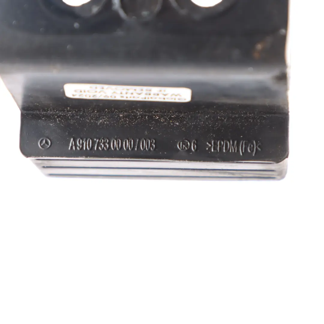 W907 W910 Butée De Porte Latérale Coulissante Gauche Droite pour Mercedes à propos du numéro de pièce A9107330000 Mercedes W907 W910 Butée De Porte Latérale Coulissante Gauche Droite - SKU A9107330000 - Numéro de pièce A9107330000