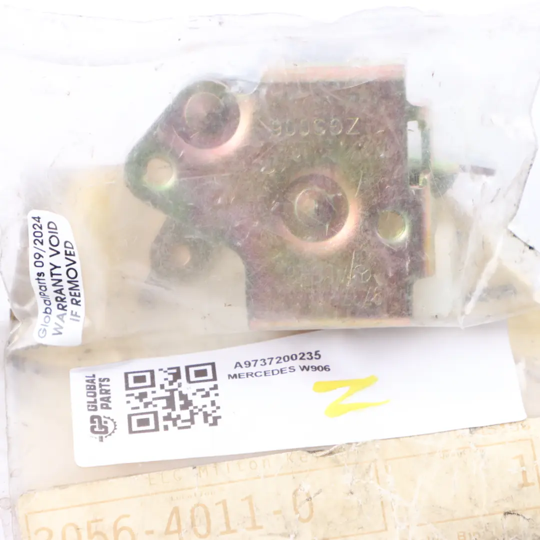 Actros Atego Axor Door Lock Element Right O/S to Mercedes with Part number A9737200235 Mercedes Actros Atego Axor Door Lock Element Right O/S - SKU A9737200235 - Part number A9737200235