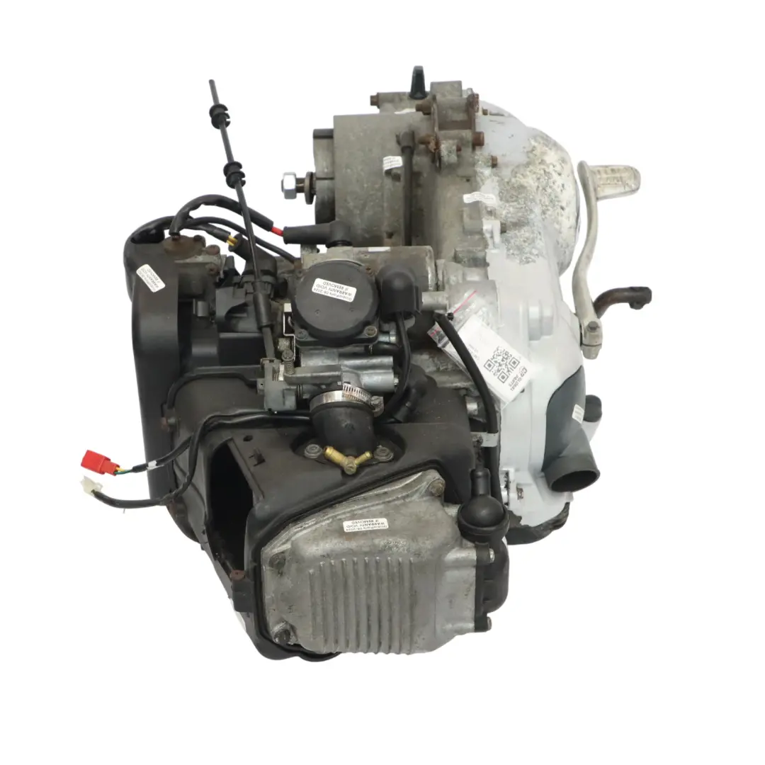 Motor Scooter Vespa Granturismo 200L - SKU CM1212105 - Número de pieza CM1212105