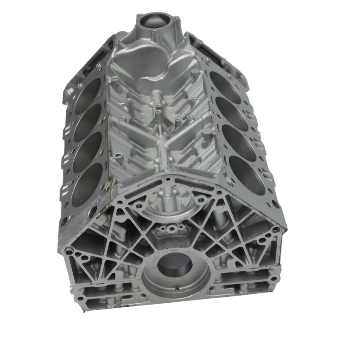 BMW Motor V8 Zylinderblock für Couchtisch Projekt - NICHT VERWENDBAR ALS TEILE - SKU Engine-Block-For-Coffee-Table-14 - Teilenummer Engine Block For Coffee Table