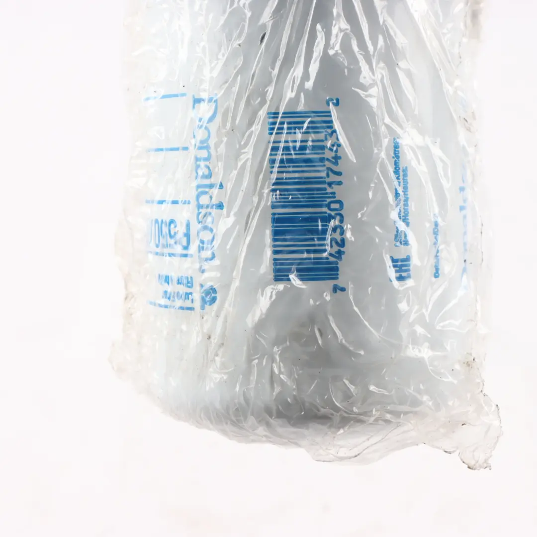 Donaldson Oil Filter Cartridge to with Part number P550779 Donaldson Oil Filter Cartridge - SKU P550779 - Part number P550779