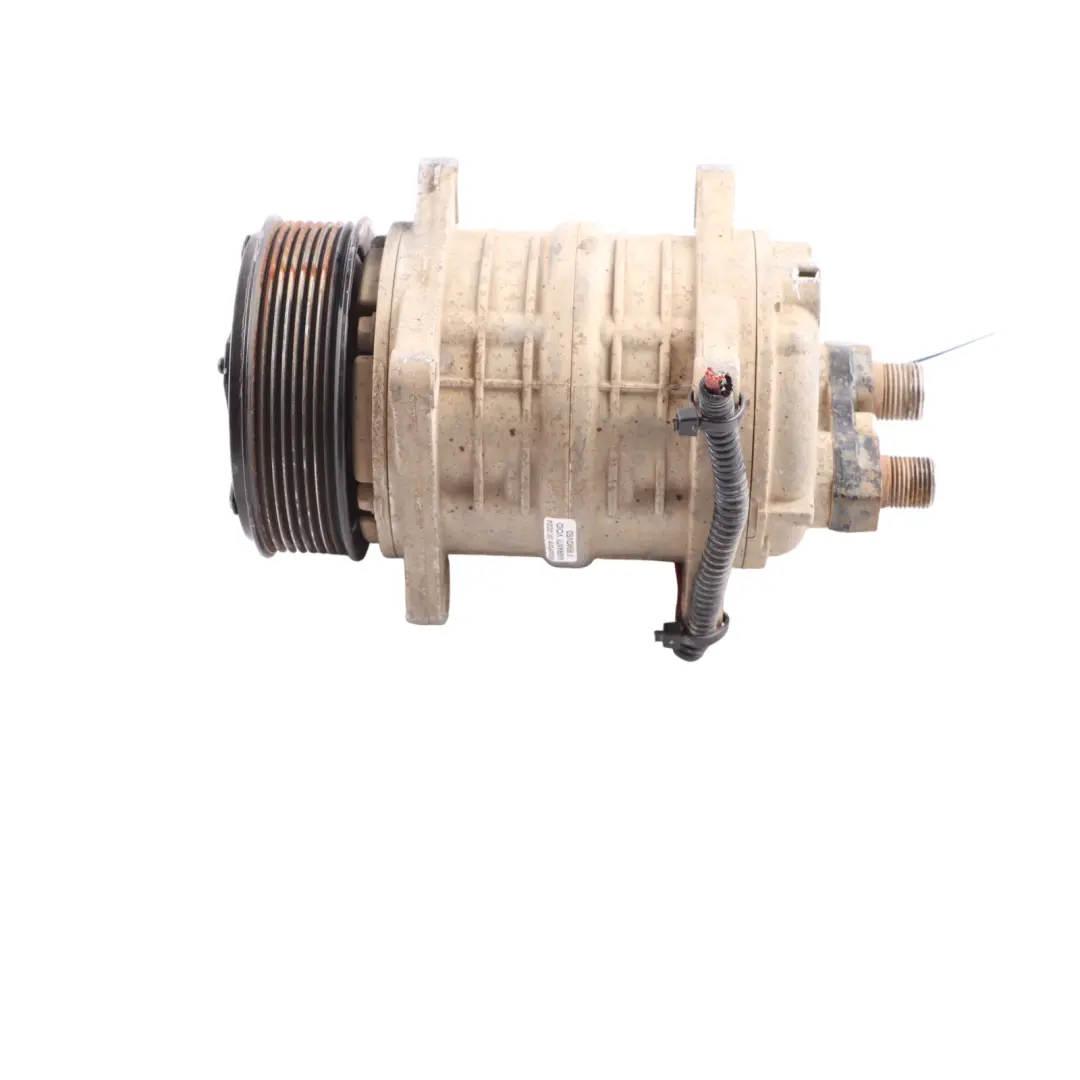 W907 Air Conditioning Compressor Air Con A/C Pump to Mercedes with Part number QP15-2709 Mercedes W907 Air Conditioning Compressor Air Con A/C Pump - SKU QP15-2709 - Part number QP15-2709