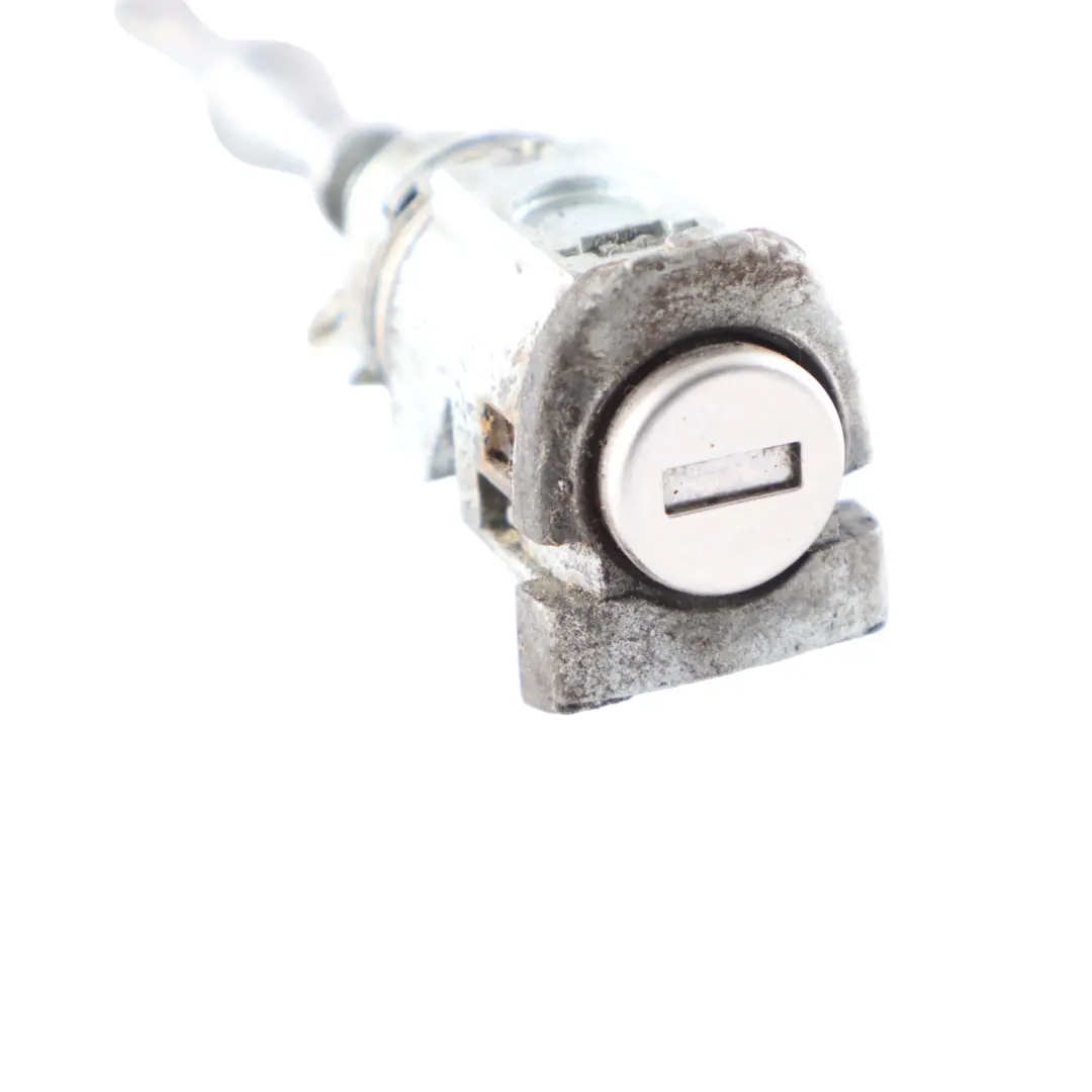 Door Lock Cylinder Guide Front Right O/S 8J2837168 to Audi TT 8J with Part number 107837168BE Audi TT 8J Door Lock Cylinder Guide Front Right O/S 8J2837168 - SKU RHD-107837168BE - Part number 107837168BE