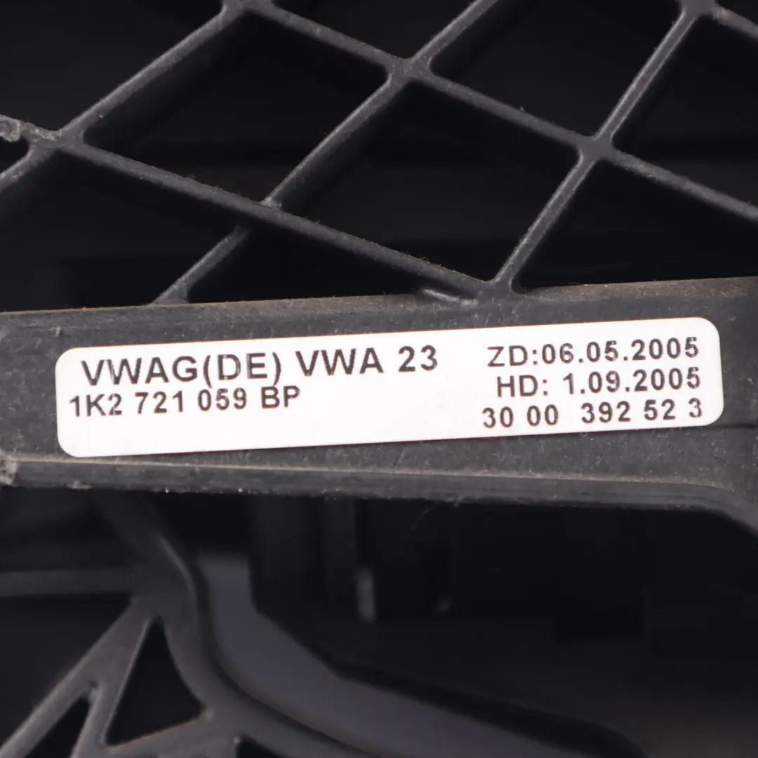 1K Clutch Pedal Master Cylinder Manual to Volkswagen Golf with Part number 1K2721059BP Volkswagen Golf 1K Clutch Pedal Master Cylinder Manual - SKU RHD-1K2721059BP - Part number 1K2721059BP