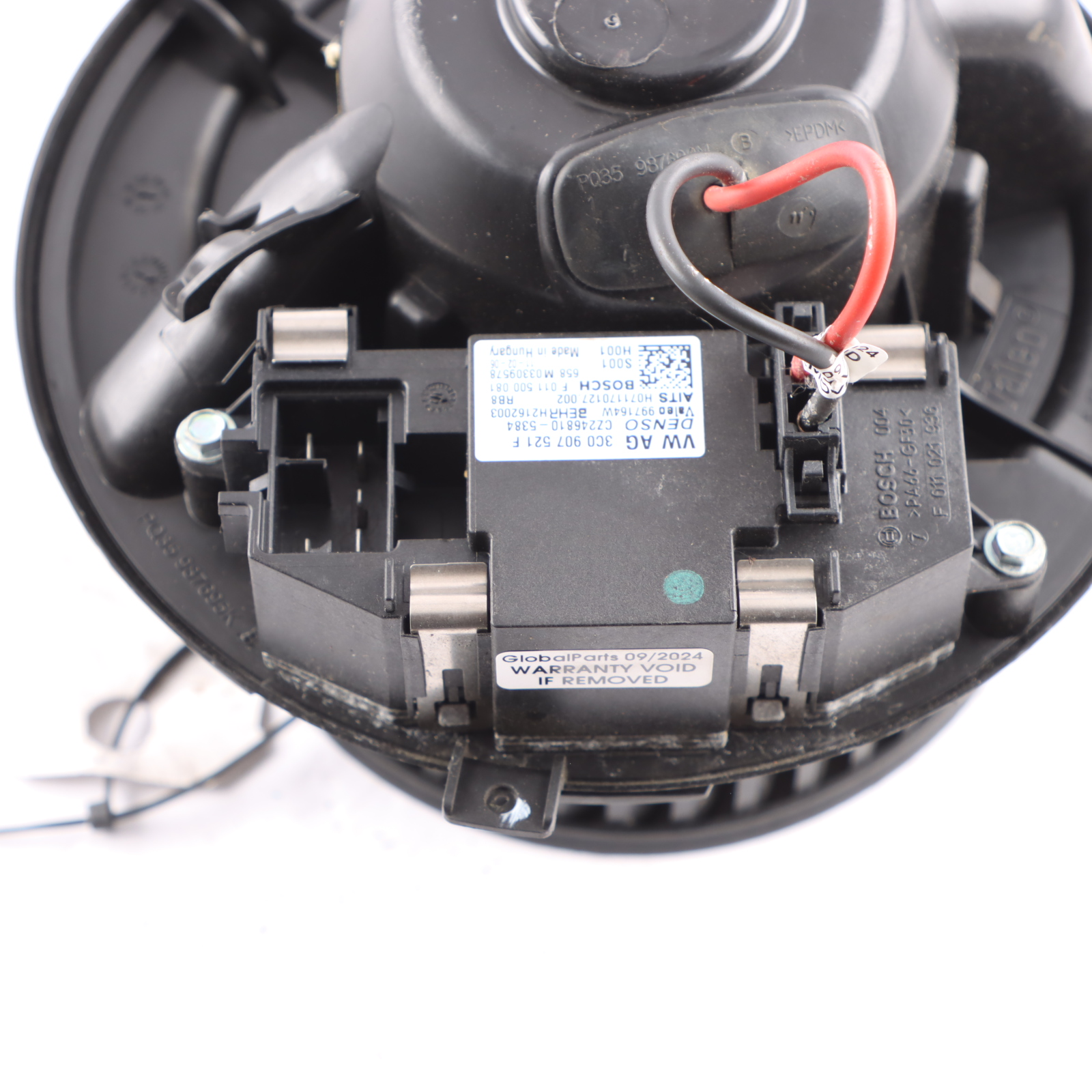 thumbnail image 2 of Select Automotive Heater Blower Motor With Fan For Audi A3 8P & TT MK2 8J (RHD Digital AC) 2 of 4