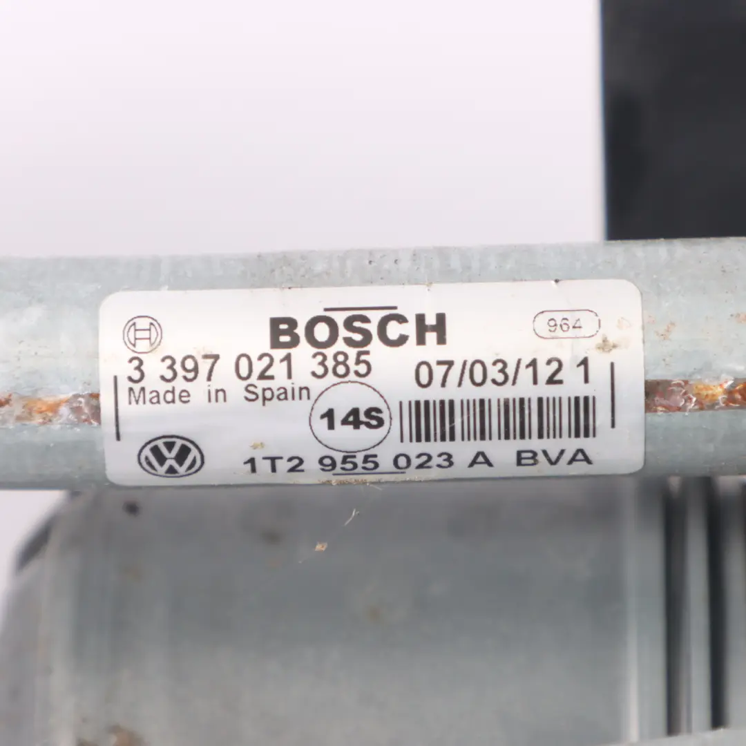 Windscreen Wiper Motor Linkage Mechanism to Volkswagen Touran 1T with Part number 1T2955023A Volkswagen Touran 1T Windscreen Wiper Motor Linkage Mechanism - SKU RHD-1T2955023A - Part number 1T2955023A