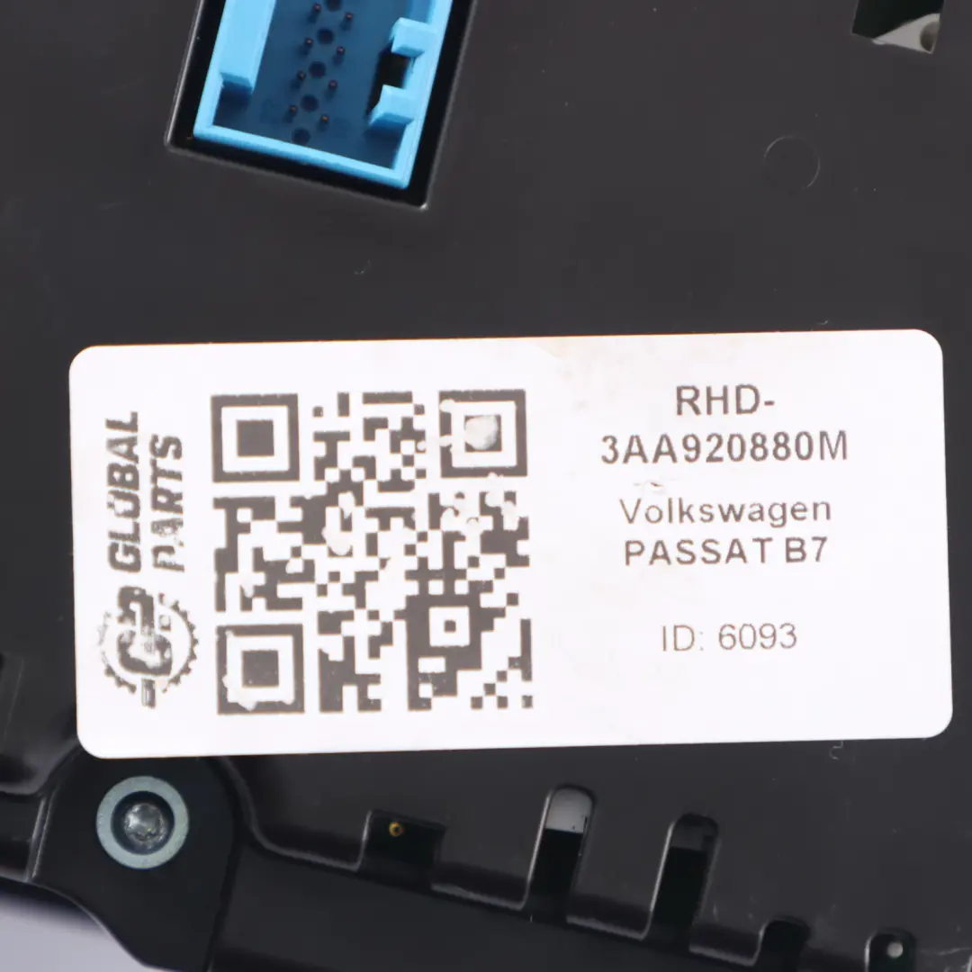 Instrument Cluster Speedometer Petrol Automatic to Volkswagen Passat B7 with Part number 3AA920880M Volkswagen Passat B7 Instrument Cluster Speedometer Petrol Automatic - SKU RHD-3AA920880M - Part number 3AA920880M