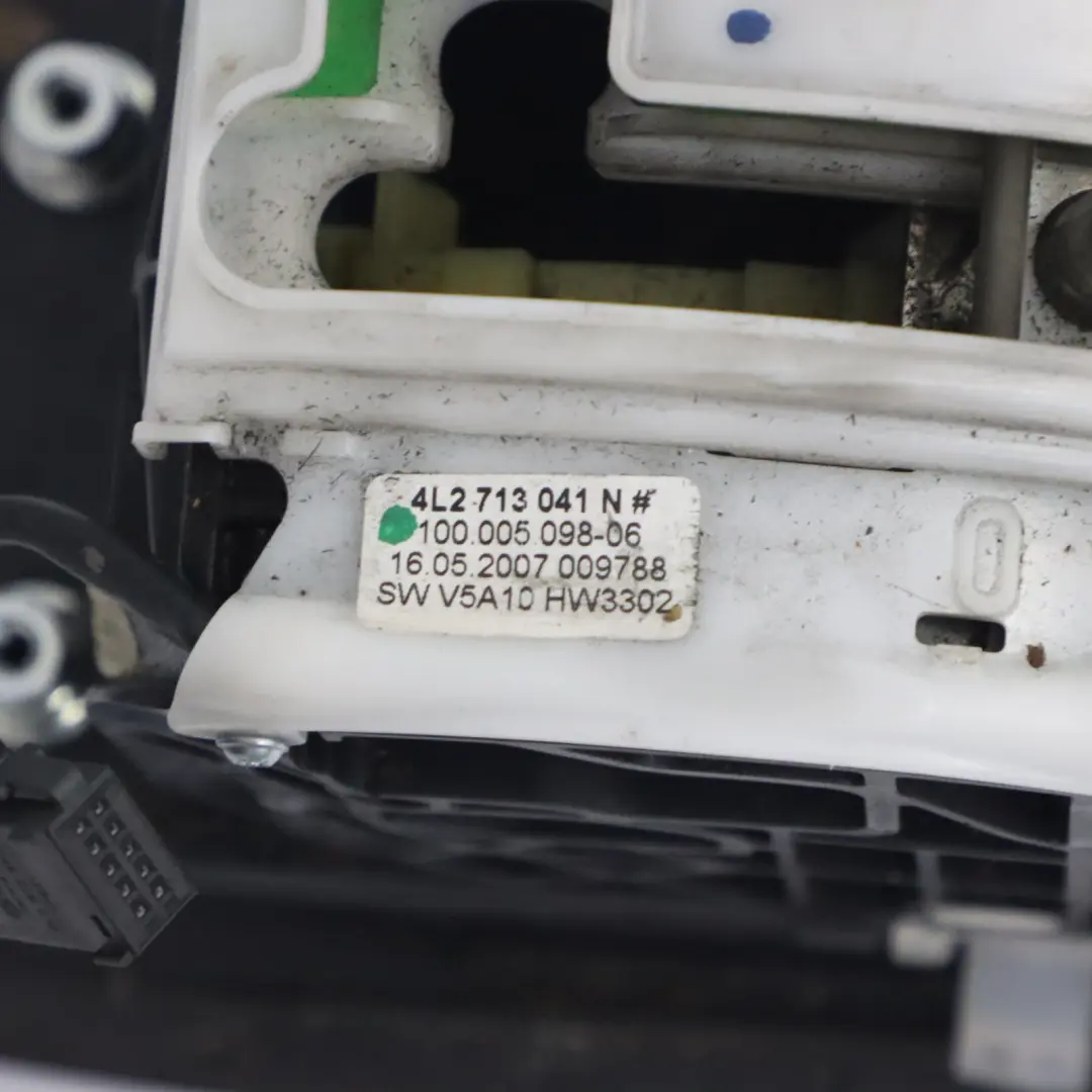 Gearbox Linkage Lever Switch Selector 4L2713041N to Audi Q7 4L Automatic with Part number 4L2713105A Audi Q7 4L Automatic Gearbox Linkage Lever Switch Selector 4L2713041N - SKU RHD-4L2713105A - Part number 4L2713105A
