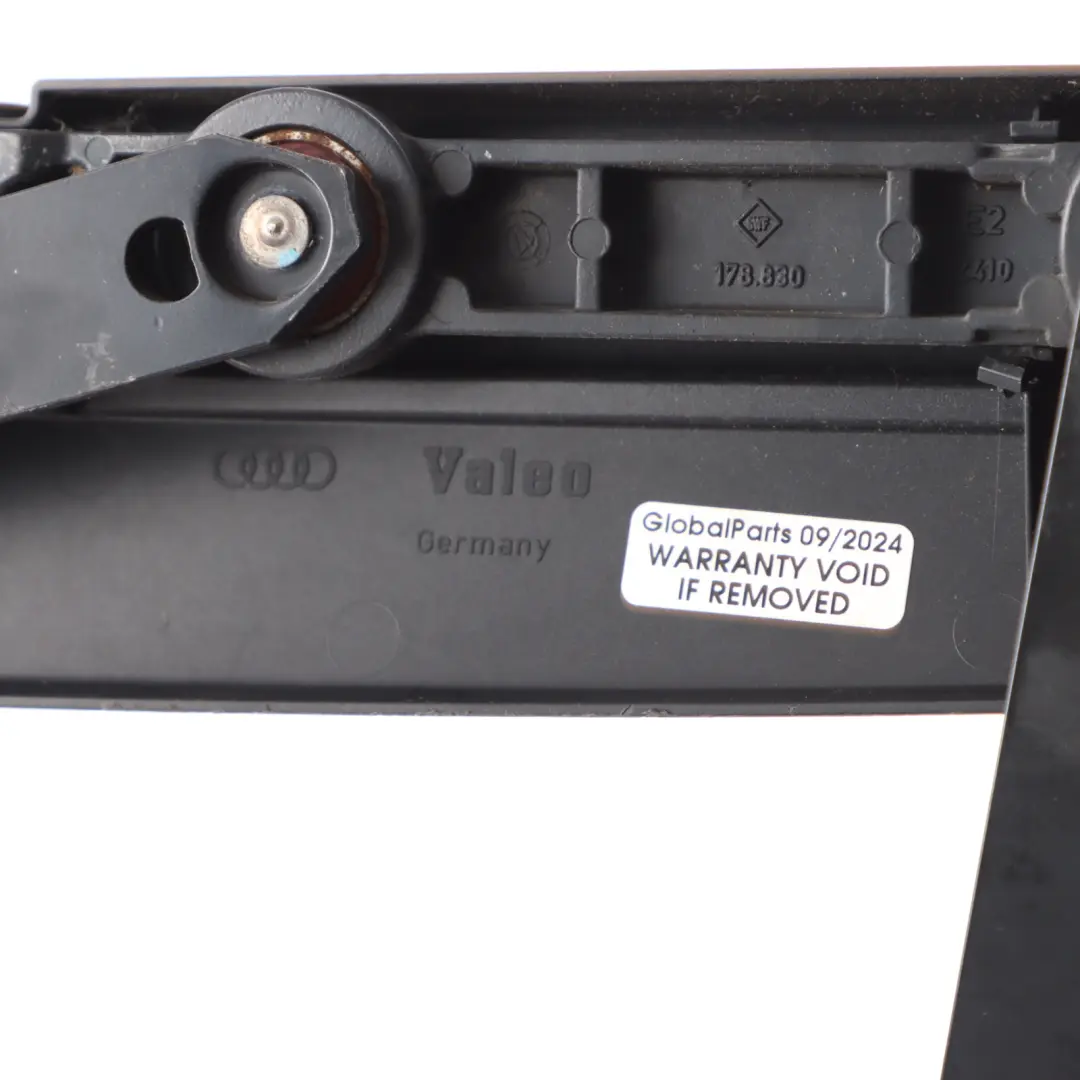 Windscreen Windshield Wiper Arm Front Left N/S to Audi Q7 4L with Part number 4L2955407B Audi Q7 4L Windscreen Windshield Wiper Arm Front Left N/S - SKU RHD-4L2955407B - Part number 4L2955407B