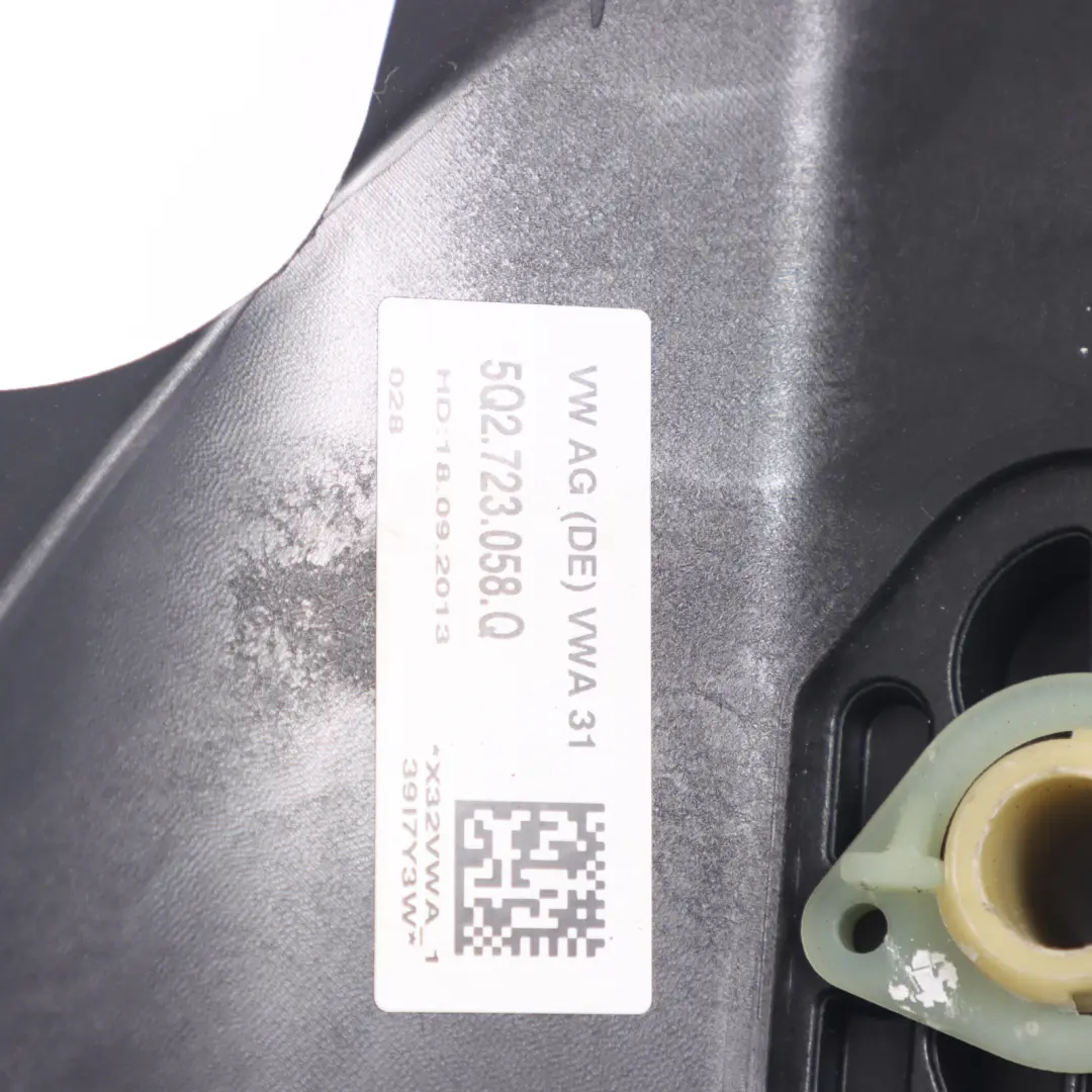 Clutch Brake Pedal Assembly Bracket Box to Audi A3 8V with Part number 5Q2723058AJ Audi A3 8V Clutch Brake Pedal Assembly Bracket Box - SKU RHD-5Q2723058AJ - Part number 5Q2723058AJ