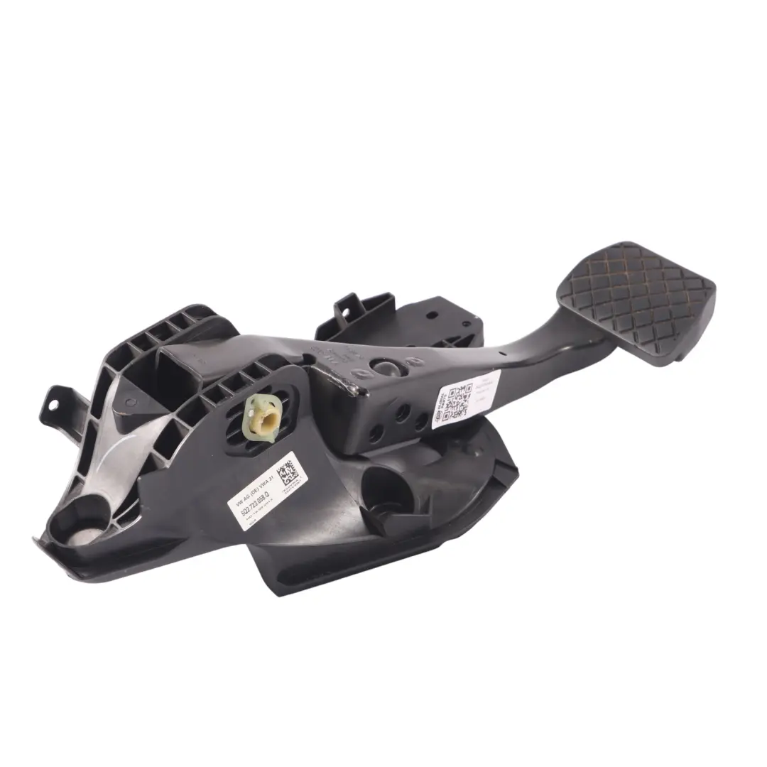 Clutch Brake Pedal Assembly Bracket Box to Audi A3 8V with Part number 5Q2723058AJ Audi A3 8V Clutch Brake Pedal Assembly Bracket Box - SKU RHD-5Q2723058AJ - Part number 5Q2723058AJ