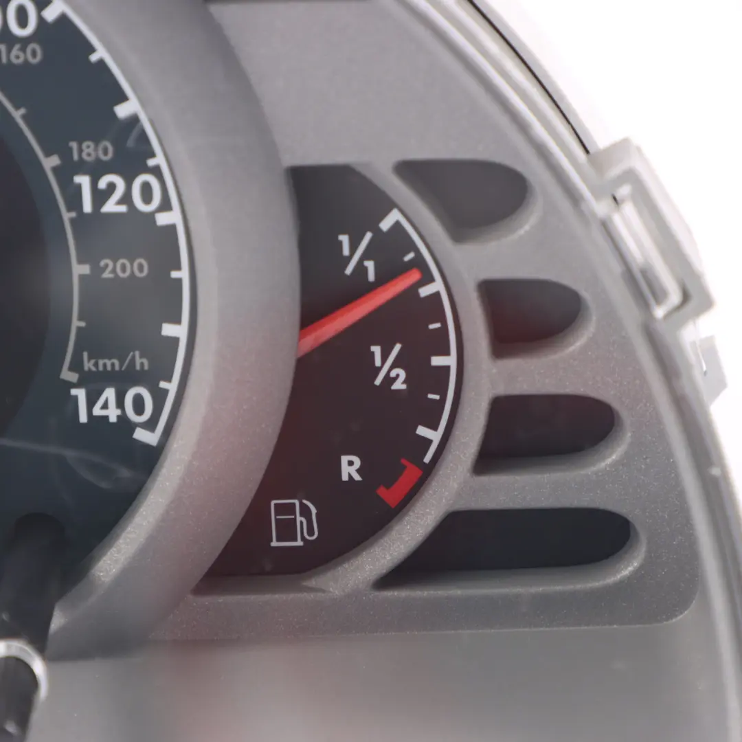 Instrument Cluster Speedo Clocks Manual to Volkswagen Fox 5Z Diesel with Part number 5Z2920820 Volkswagen Fox 5Z Diesel Instrument Cluster Speedo Clocks Manual - SKU RHD-5Z2920820 - Part number 5Z2920820