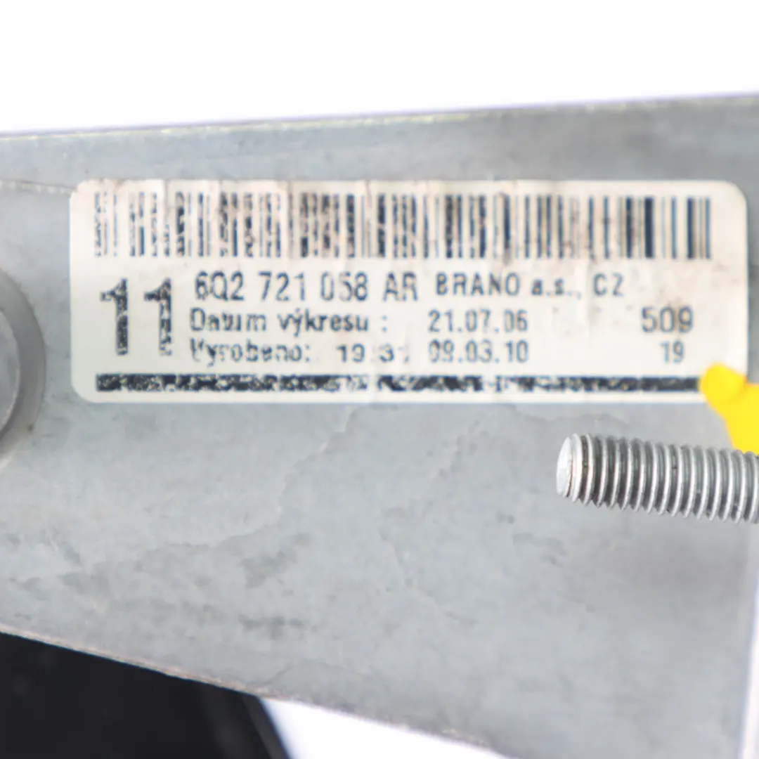 Brake Pedal Assembly Unit Manual Gearbox 6Q2721058AR to Volkswagen Fox 5Z with Part number 6Q2721115J Volkswagen Fox 5Z Brake Pedal Assembly Unit Manual Gearbox 6Q2721058AR - SKU RHD-6Q2721115J - Part number 6Q2721115J