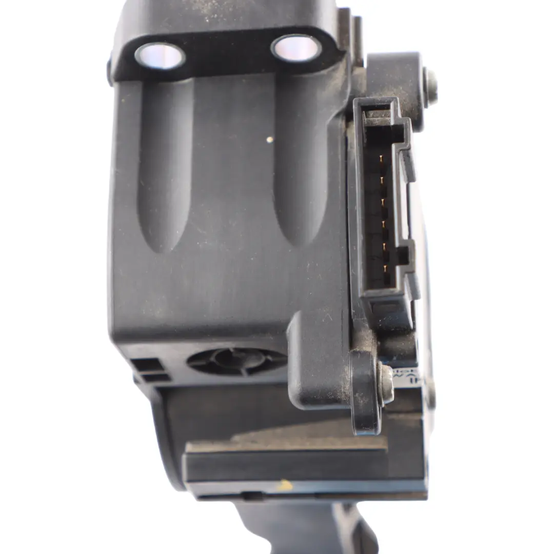 6J Throttle Pedal Accelerator Gas Pedal Assembly to Seat Ibiza with Part number 6Q2721503E Seat Ibiza 6J Throttle Pedal Accelerator Gas Pedal Assembly - SKU RHD-6Q2721503E - Part number 6Q2721503E