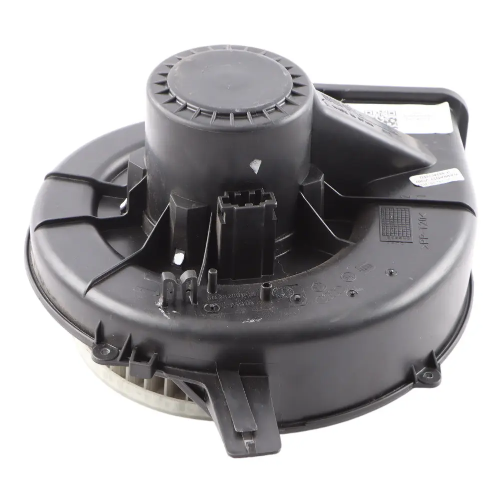 Heater Blower Seat Ibiza 6J VW Polo 6R Heater Motor Fan Unit to with Part number 6Q2820015H Heater Blower Seat Ibiza 6J VW Polo 6R Heater Motor Fan Unit - SKU RHD-6Q2820015H - Part number 6Q2820015H