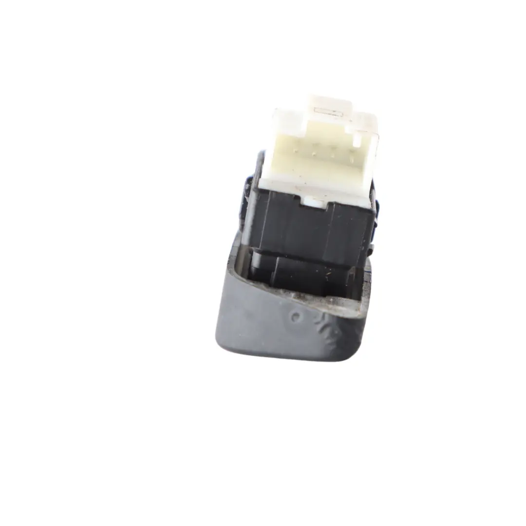 Door Locking Lock Switch Button Front Right O/S to Volkswagen Polo 6R with Part number 6R2962125A Volkswagen Polo 6R Door Locking Lock Switch Button Front Right O/S - SKU RHD-6R2962125A - Part number 6R2962125A