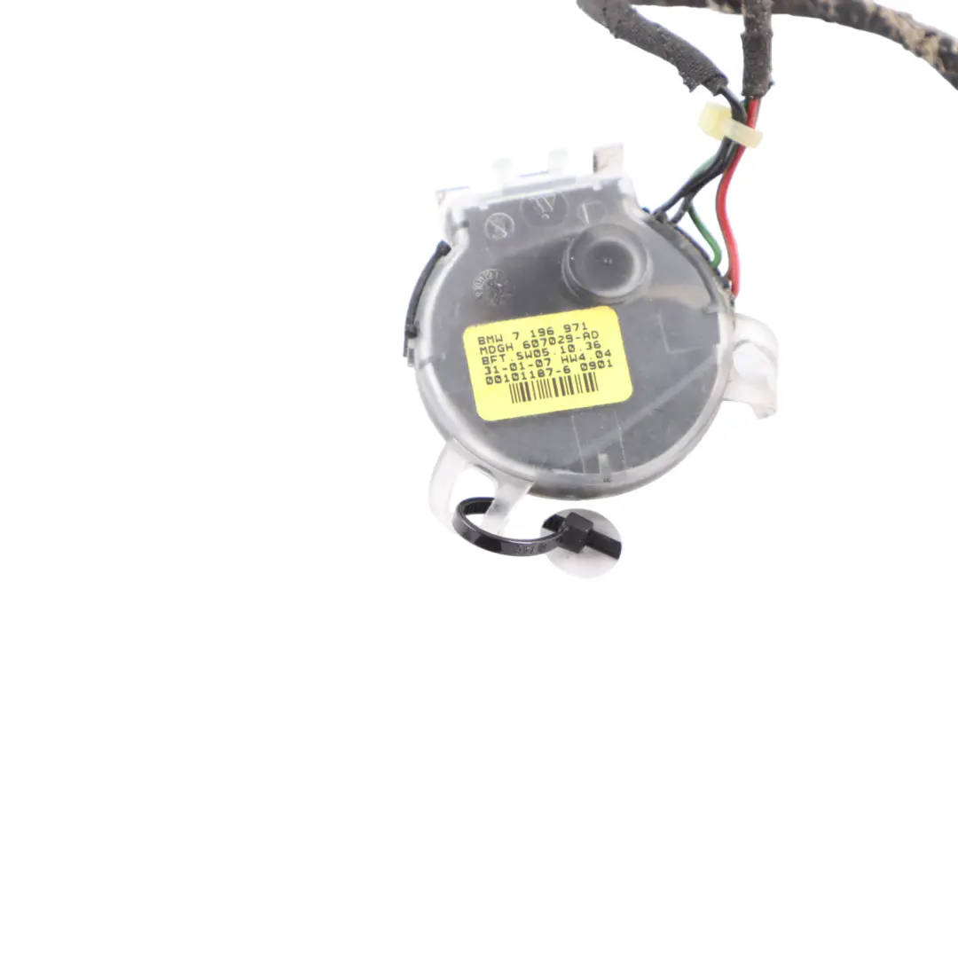 Wing Mirror Drive Motor Left N/S Actuator Unit to BMW X5 E70 with Part number 7196971 BMW X5 E70 Wing Mirror Drive Motor Left N/S Actuator Unit - SKU RHD-7196971 - Part number 7196971