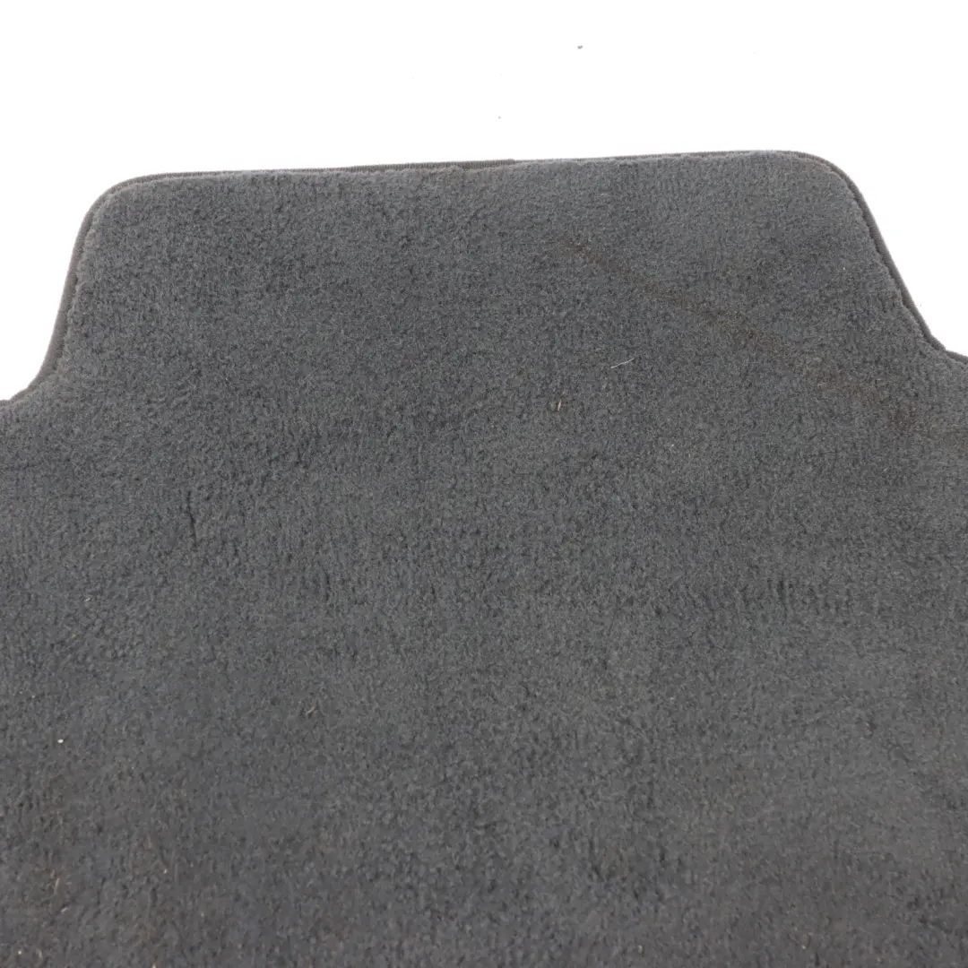 Velour Floor Mats Front Rear Black Mats Mat Covering Set 7481639 to BMW G20 G21 with Part number 7910440 BMW G20 G21 Velour Floor Mats Front Rear Black Mats Mat Covering Set 7481639 - SKU RHD-7910440 - Part number 7910440