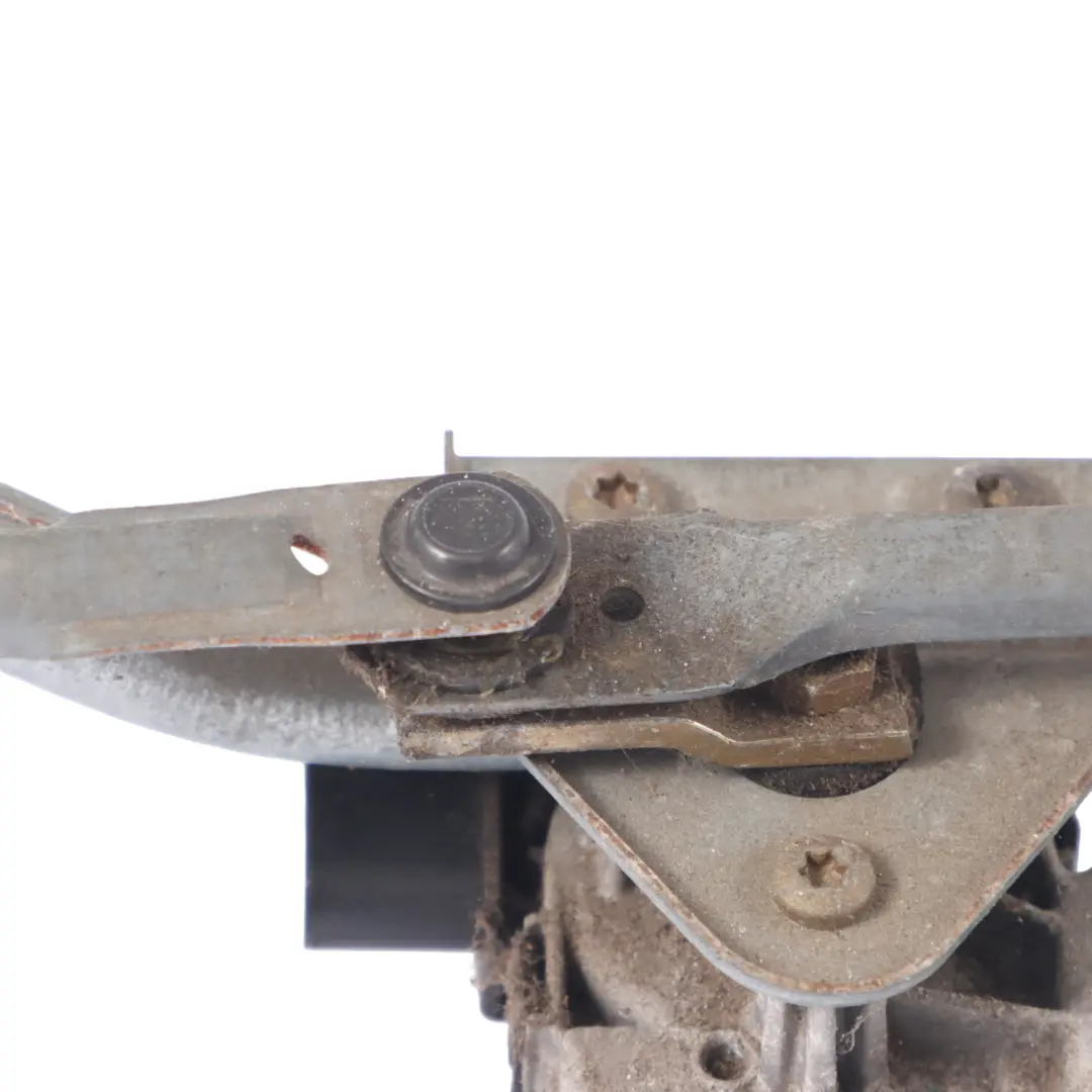 Windscreen Wiper Motor Linkage Mechanism Assembly 8E2955119A to Audi A4 B7 with Part number 8E2955634 Audi A4 B7 Windscreen Wiper Motor Linkage Mechanism Assembly 8E2955119A - SKU RHD-8E2955634 - Part number 8E2955634