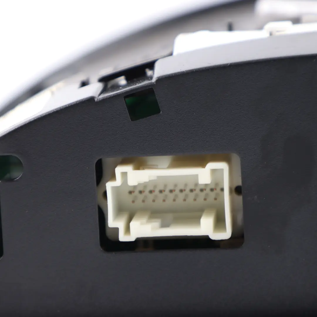 Instrument Cluster Speedometer Speedo Automatic to Mercedes R171 Petrol with Part number A1715401747 Mercedes R171 Petrol Instrument Cluster Speedometer Speedo Automatic - SKU RHD-A1715401747 - Part number A1715401747