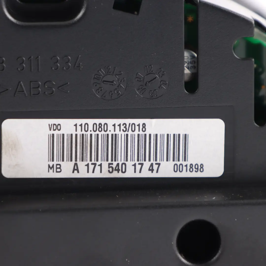 Instrument Cluster Speedometer Speedo Automatic to Mercedes R171 Petrol with Part number A1715401747 Mercedes R171 Petrol Instrument Cluster Speedometer Speedo Automatic - SKU RHD-A1715401747 - Part number A1715401747