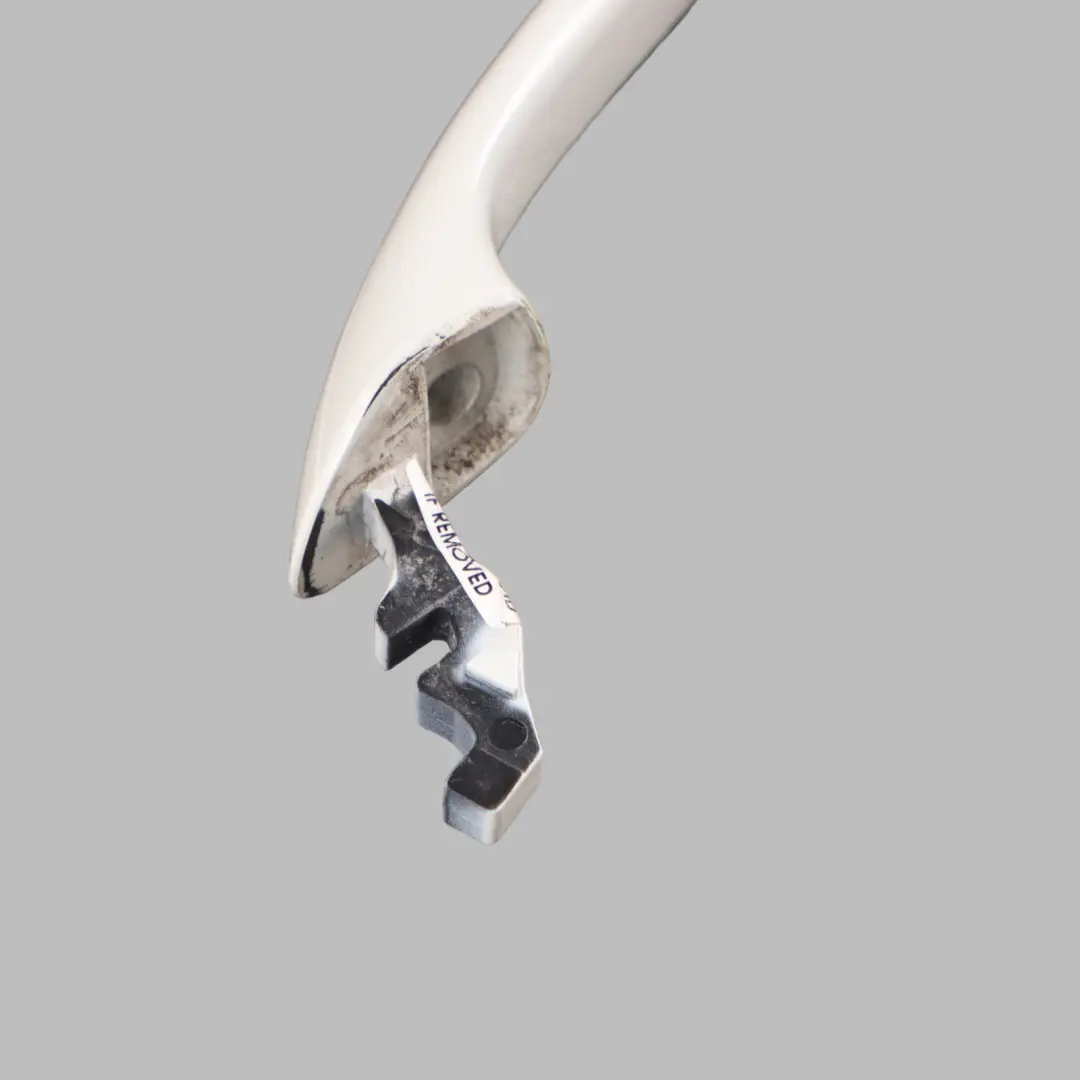 Door Handle Grab Front Right O/S Calcite White 650 to Mercedes CL203 with Part number A2117601670 Mercedes CL203 Door Handle Grab Front Right O/S Calcite White 650 - SKU rhd-A2117601670-CW - Part number A2117601670