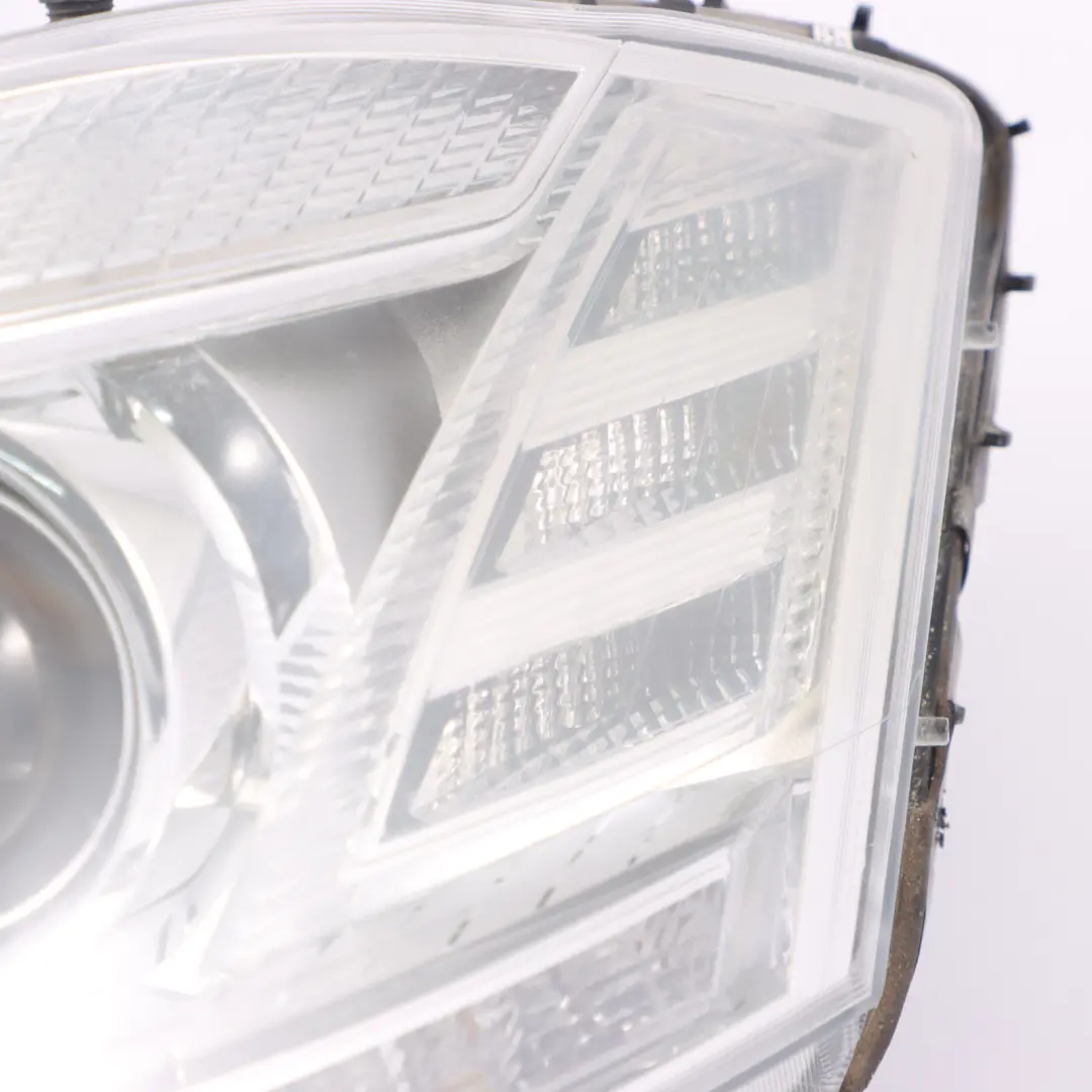 Mercedes-Benz W221 Bi-Xenon Headlight Lamp Front Left N/S Night View A2218201539 to with Part number A2218202139 Mercedes-Benz W221 Bi-Xenon Headlight Lamp Front Left N/S Night View A2218201539 - SKU rhd-A2218202139 - Part number A2218202139