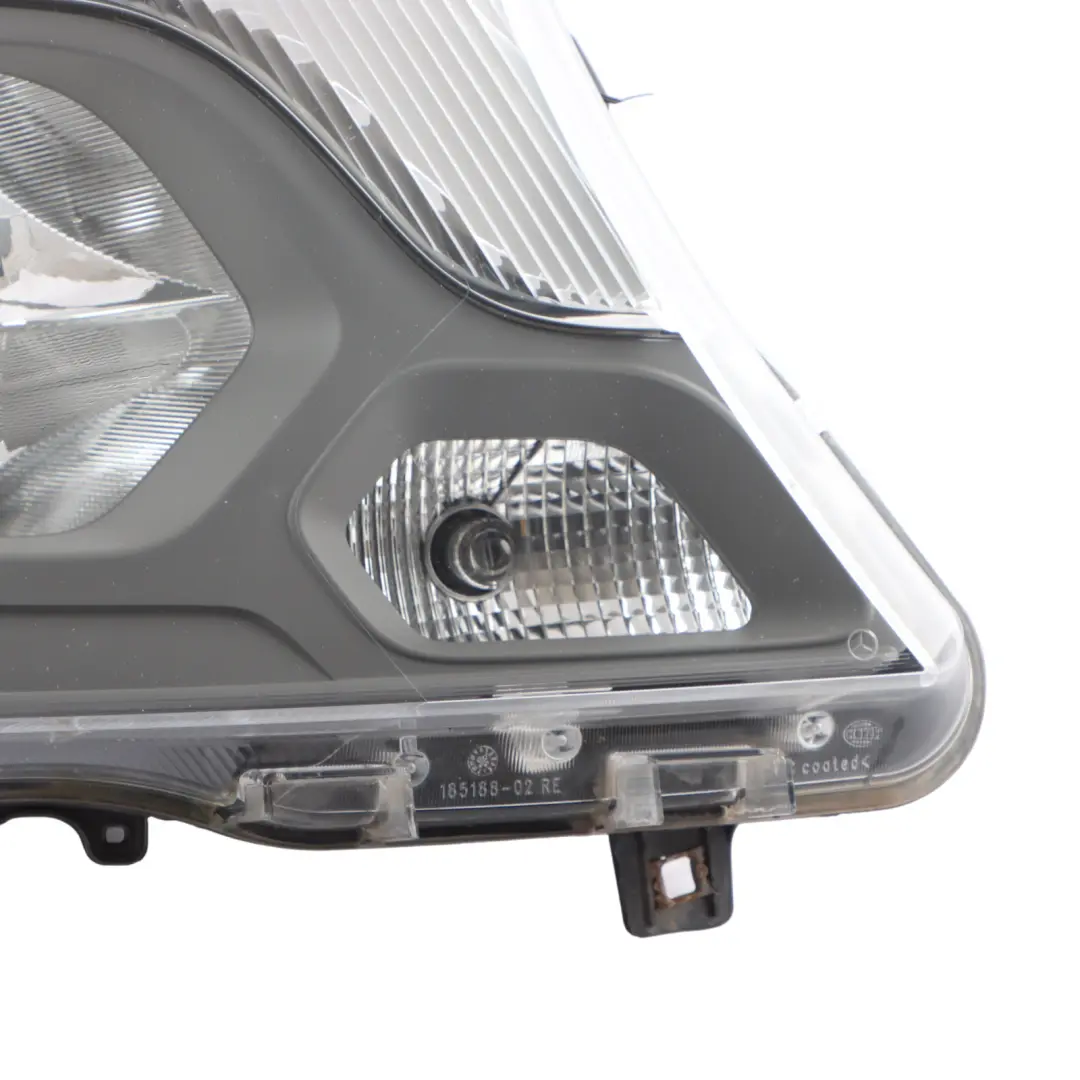 Front Lamp Headlight Right O/S Halogen to Mercedes W906 with Part number A9068205900 Mercedes W906 Front Lamp Headlight Right O/S Halogen - SKU RHD-A9068205900 - Part number A9068205900