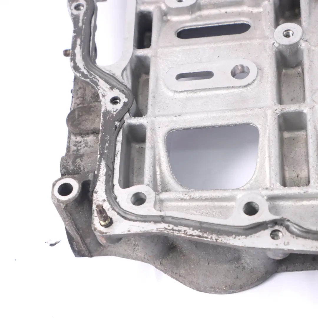 Mk6 Cárter De Aceite Aleación Motor Diesel 2.4 TDCi para Ford Transit con número de pieza YC1Q6U003CE Ford Transit Mk6 Cárter De Aceite Aleación Motor Diesel 2.4 TDCi - SKU YC1Q6U003CE - Número de pieza YC1Q6U003CE