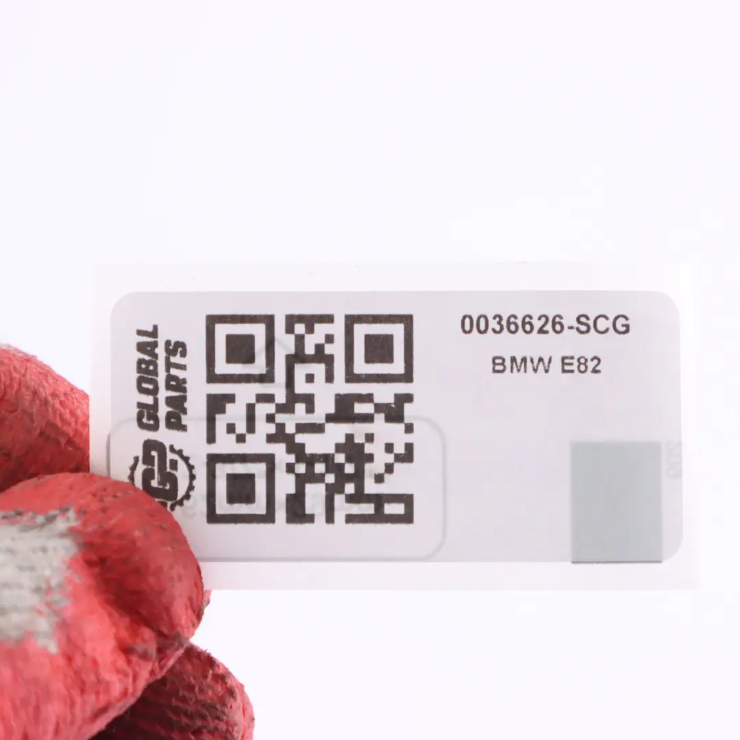 Zaślepka Klapka Zderzaka Haka Tył Szara 7170666 do BMW E82 E88 o numerze 0036626 BMW E82 E88 Zaślepka Klapka Zderzaka Haka Tył Szara 7170666 - SKU 0036626-SCG - Numer Części 0036626