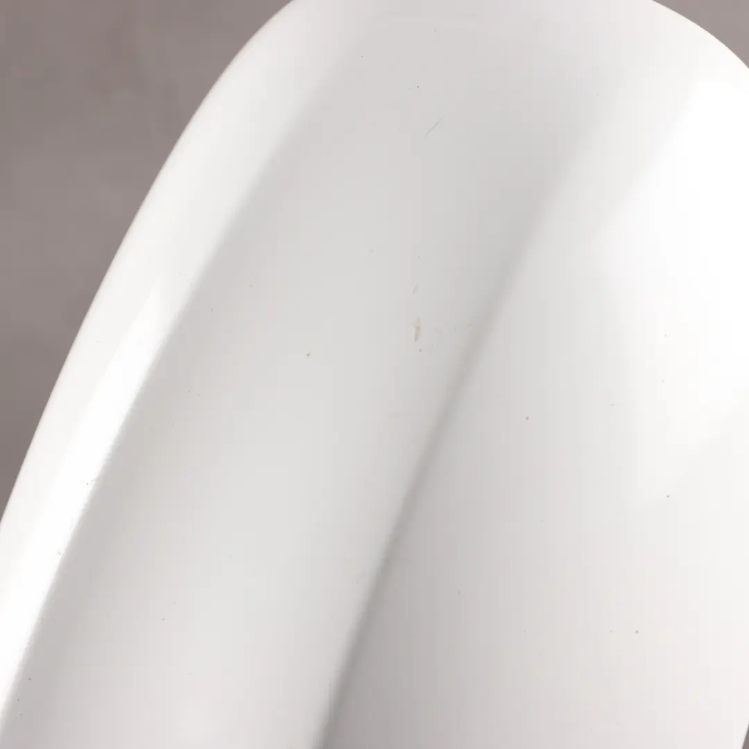 Tapa Derecha Carcasa Espejo Retrovisor Alpine Blanco para BMW E90 E91 LCI con número de pieza 0036828 BMW E90 E91 LCI Tapa Derecha Carcasa Espejo Retrovisor Alpine Blanco - SKU 0036828-AW2 - Número de pieza 0036828